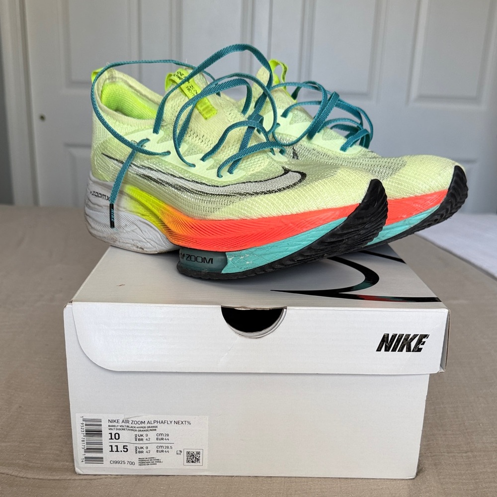 NIKE AIR ZOOM ALPHAFLY NEXT%